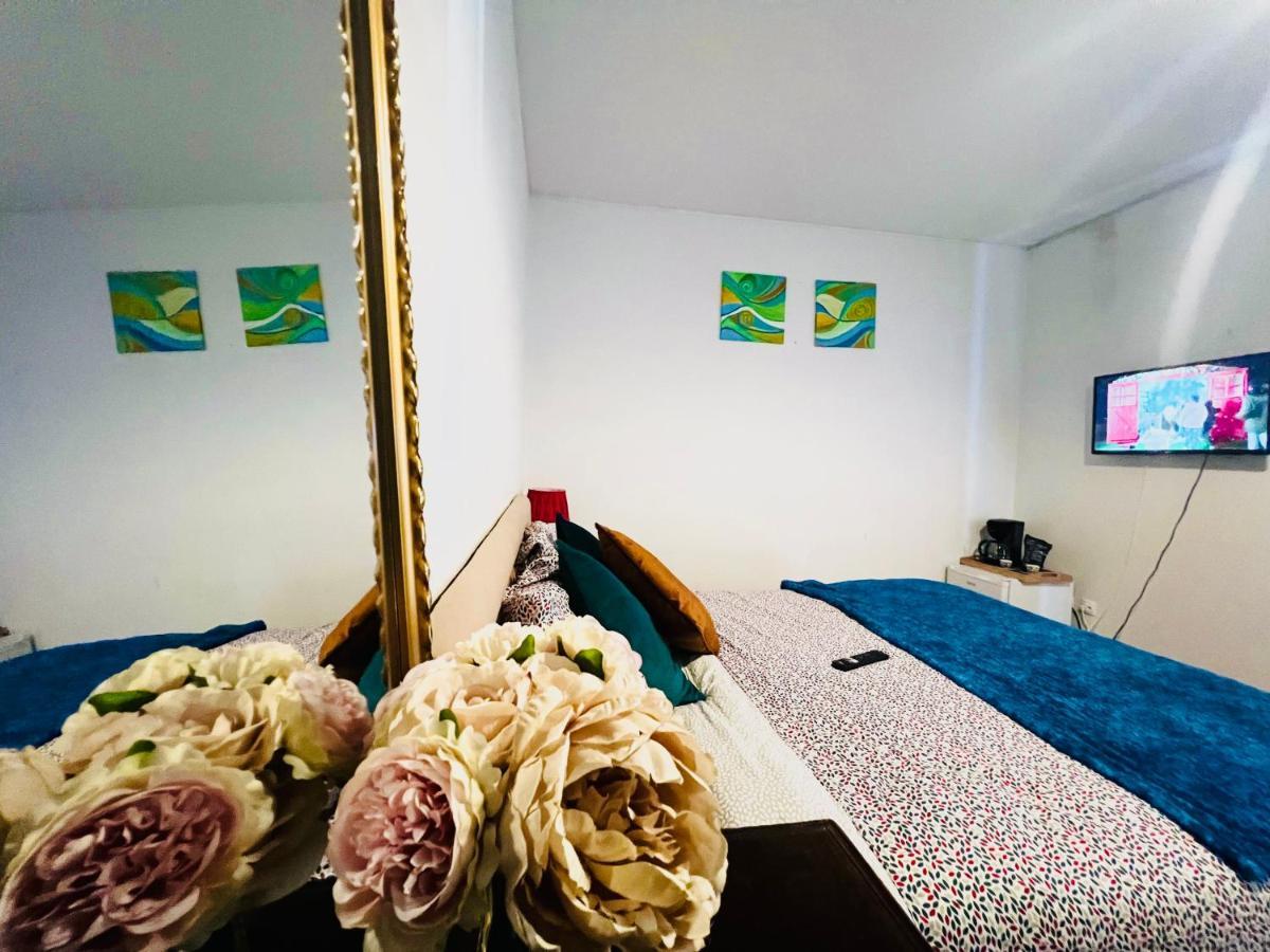 Estoril Seaside Guest House ภายนอก รูปภาพ