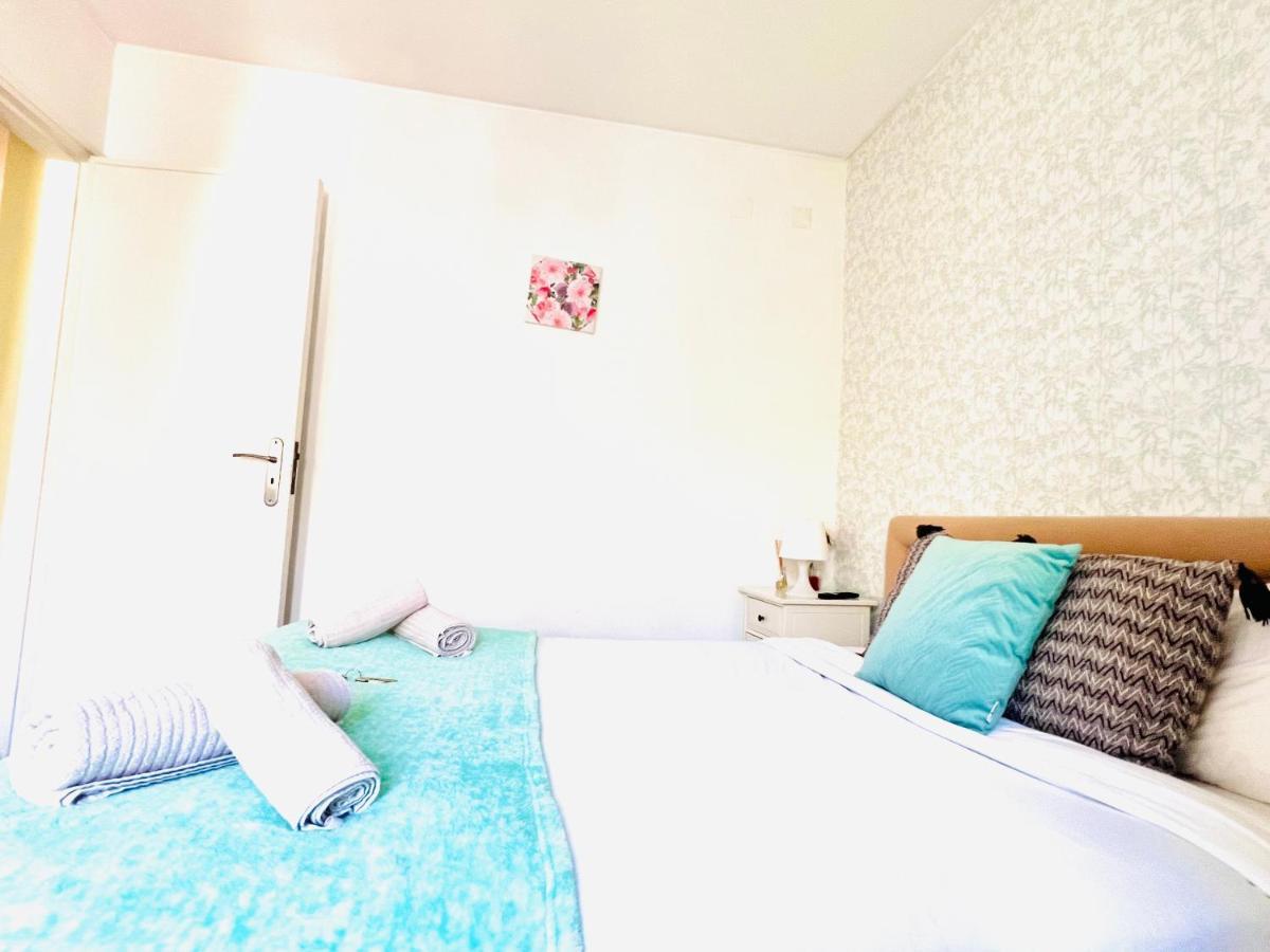 Estoril Seaside Guest House ภายนอก รูปภาพ