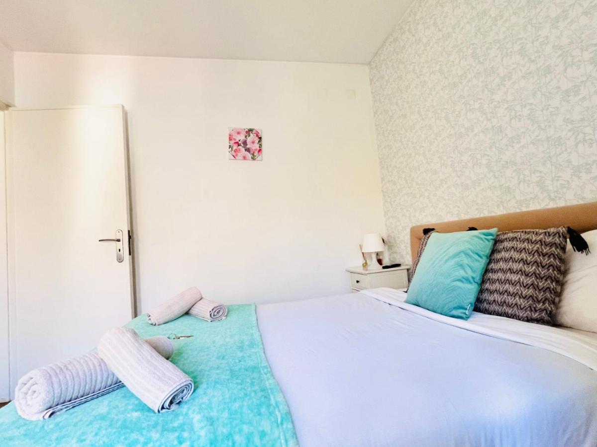Estoril Seaside Guest House ภายนอก รูปภาพ